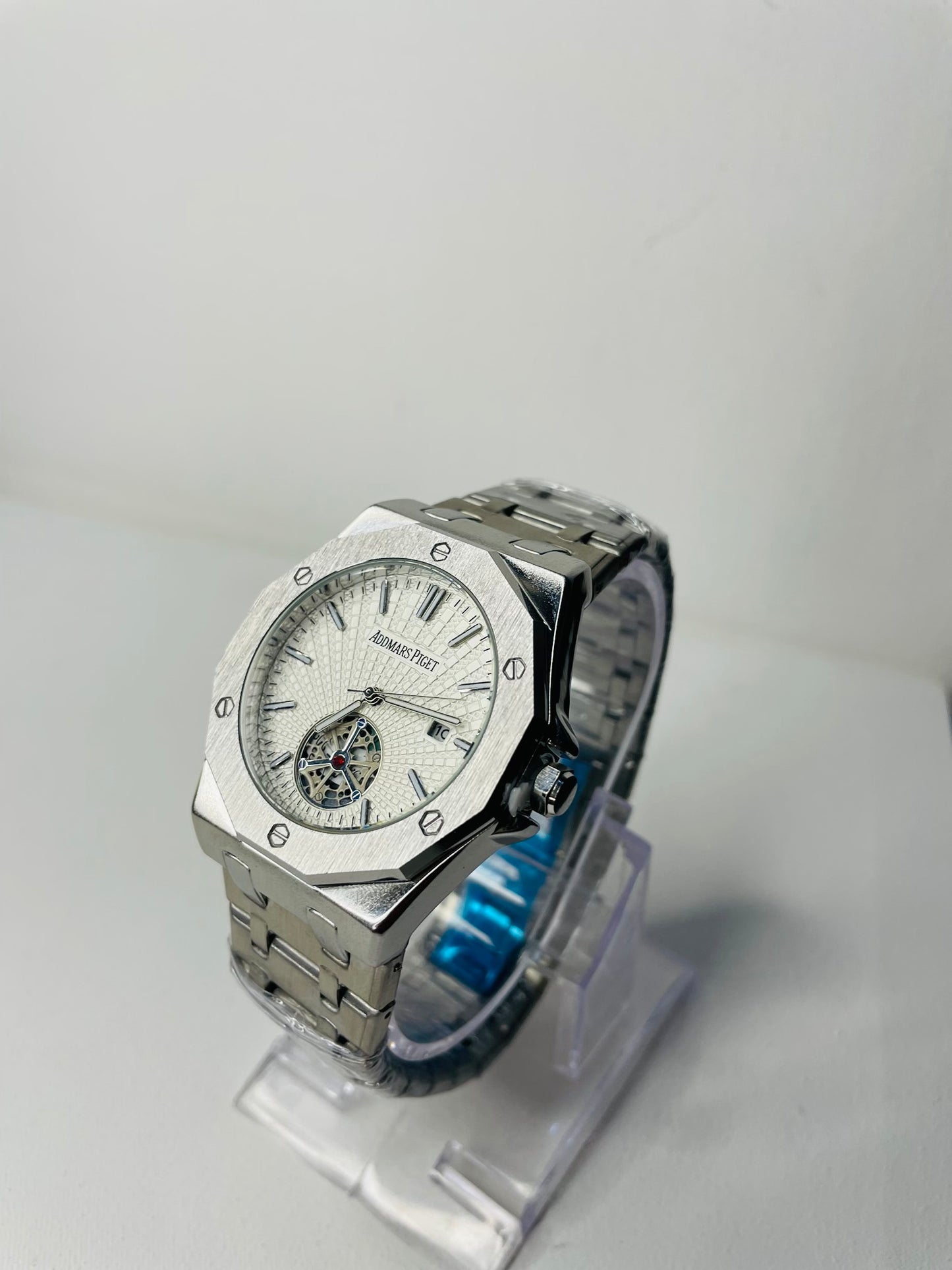 Audemars Piguet Royal Oak Chronograph – White Dial | Stainless Steel Edition
